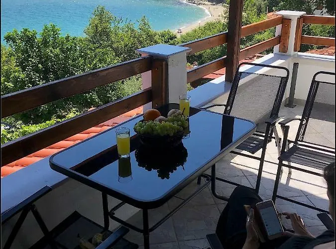 Appartments Zoe Апарт-отель 3*