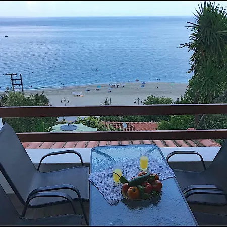 Appartments Zoe 公寓式酒店