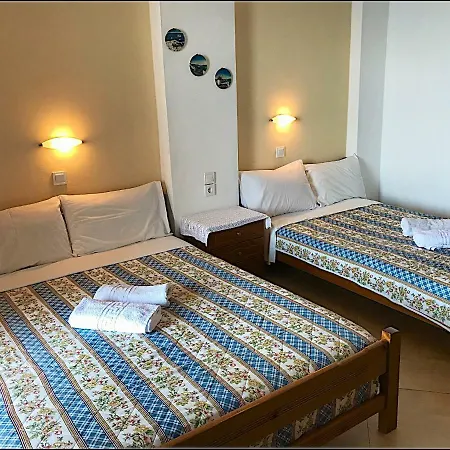 Appartments Zoe 公寓式酒店 3*